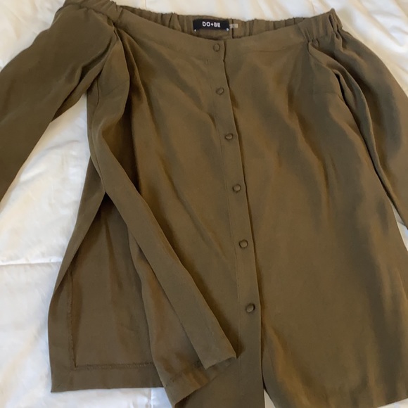 DO+BE off the shoulder top - Picture 5 of 5